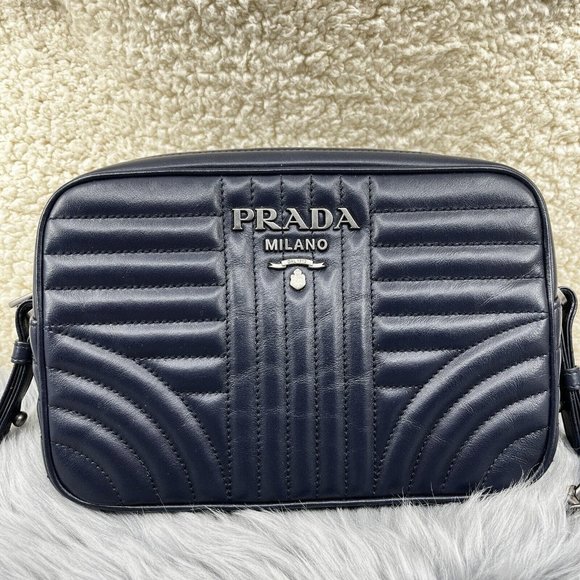 Prada Diagramme Soft Calfskin Baltico Navy Blue Crossbody Bag EUC - Picture 3 of 15